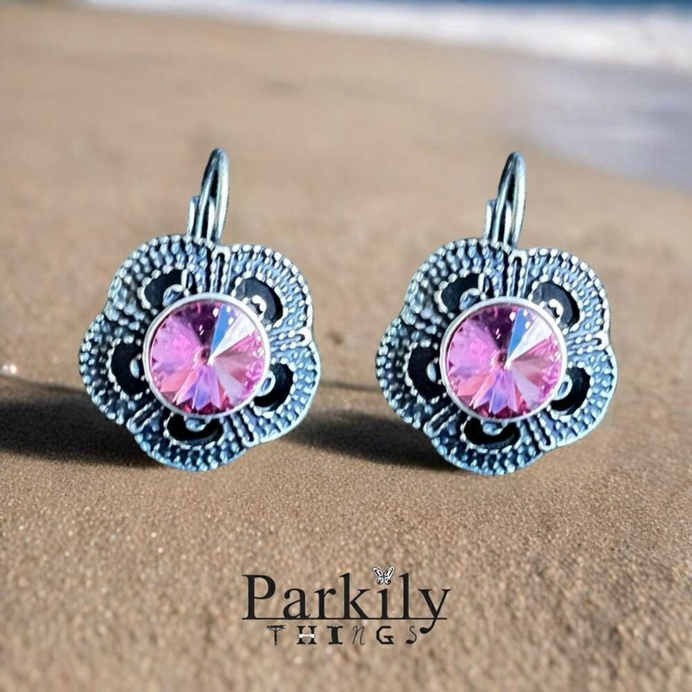 Handcrafted Earrings with sparkly Austrian crystal